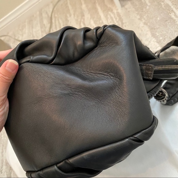 Christian Dior Large Black Pleated Leather Bag - Picture 5 of 9